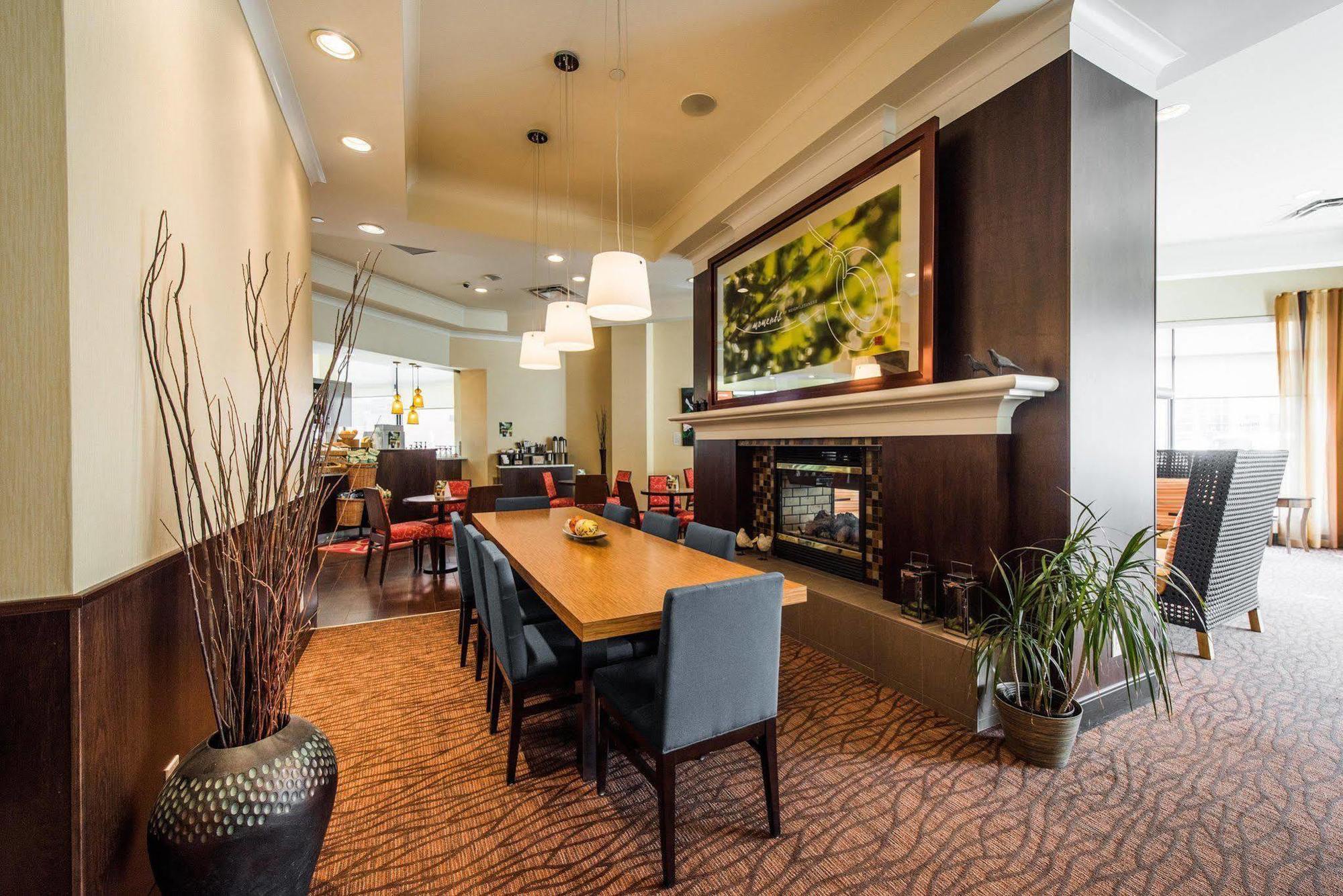 Hilton Garden Inn Saskatoon Downtown Dış mekan fotoğraf